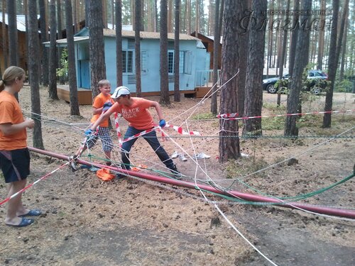 2012-07-19 12.30.14_r